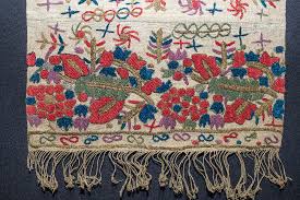 Ասեղնագործություն․ նրբագեղ և միշտ նորաձև - Artuyt | Cover Yourself with Art